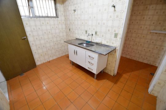 Cozinha de apartamento para alugar com 1 quarto, 61m² em Jardim Flamboyant, Campinas