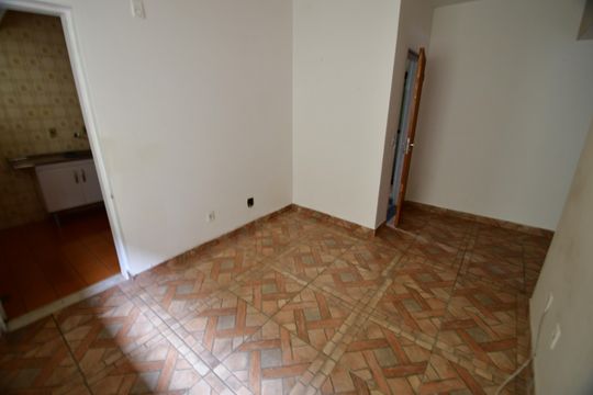 Sala de apartamento para alugar com 1 quarto, 61m² em Jardim Flamboyant, Campinas