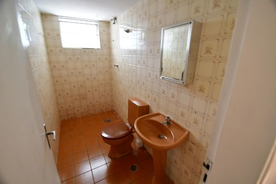 Banheiro de apartamento para alugar com 1 quarto, 61m² em Jardim Flamboyant, Campinas