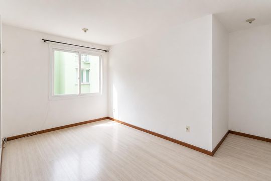 Apartamento para alugar com 2 quartos, 1100m² em Agronomia, Porto Alegre