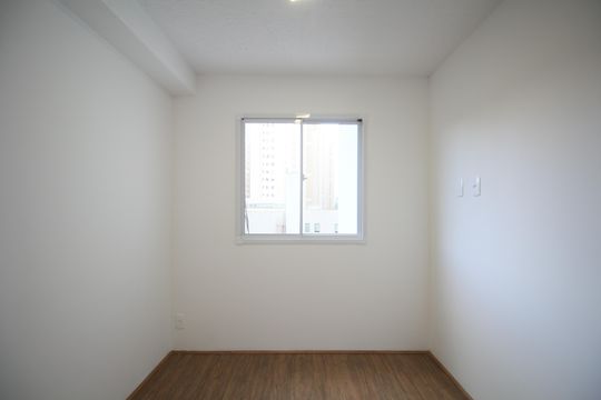 Quarto 1 de apartamento para alugar com 2 quartos, 48m² em Vila Andrade, São Paulo