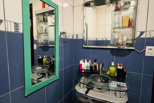 Banheiro de casa à venda com 3 quartos, 425m² em Chácara Estela, Barueri