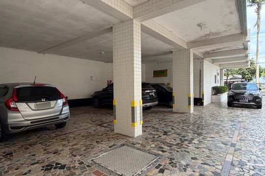 Garagem de apartamento para alugar com 2 quartos, 96m² em Ponta da Praia, Santos