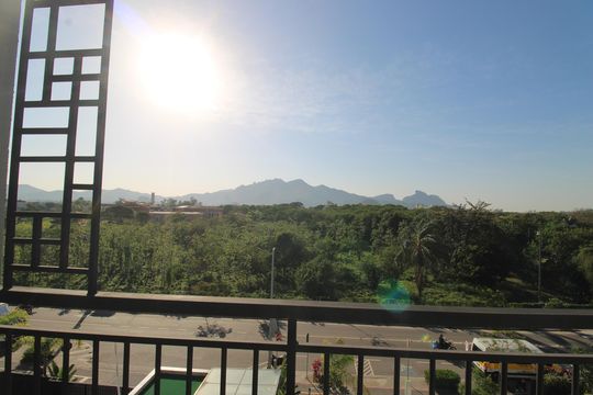 Sala - Varanda de apartamento à venda com 2 quartos, 45m² em Barra Olímpica, Rio de Janeiro