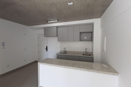 Cozinha de apartamento para alugar com 2 quartos, 68m² em Centro, Belo Horizonte