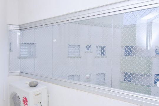 Sala - Varanda  de apartamento à venda com 2 quartos, 63m² em Vila Galvão, Guarulhos