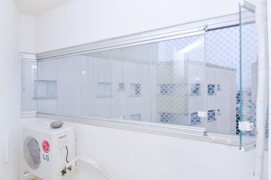 Varanda  de apartamento para alugar com 2 quartos, 63m² em Vila Galvão, Guarulhos
