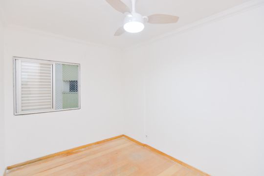 Quarto 2 de apartamento à venda com 2 quartos, 63m² em Vila Galvão, Guarulhos