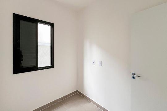 Quarto 2 de apartamento para alugar com 2 quartos, 44m² em Nova Gerti, São Caetano do Sul