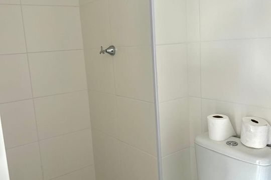 Banheiro de apartamento à venda com 2 quartos, 33m² em Colônia (Zona Leste), São Paulo