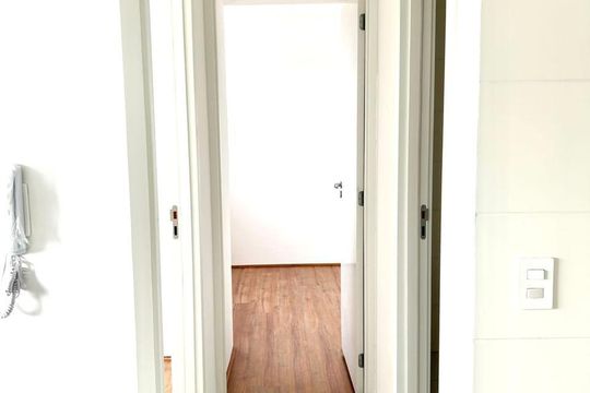 Corredor de apartamento à venda com 2 quartos, 33m² em Colônia (Zona Leste), São Paulo