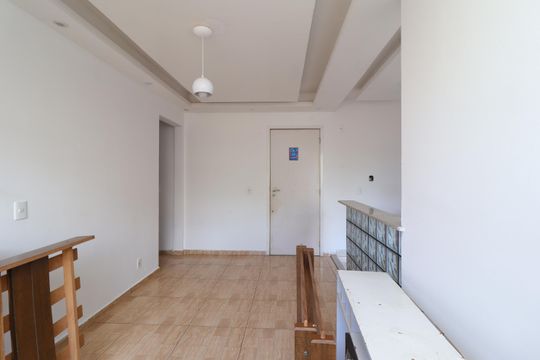 Sala de apartamento para alugar com 1 quarto, 39m² em Santa Etelvina, São Paulo