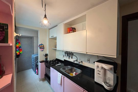 Cozinha de apartamento para alugar com 3 quartos, 89m² em Recreio dos Bandeirantes, Rio de Janeiro