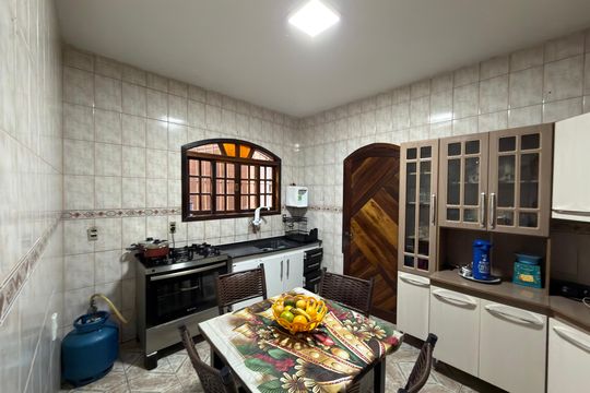 Cozinha  de casa à venda com 4 quartos, 96m² em Jardim Cipreste, São Bernardo do Campo