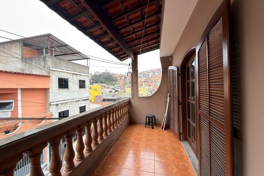 Quarto 1 - Suíte Varanda  de casa à venda com 4 quartos, 96m² em Jardim Cipreste, São Bernardo do Campo