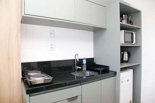 Studio - Cozinha de kitnet/studio para alugar com 1 quarto, 33m² em Rio Branco, Porto Alegre
