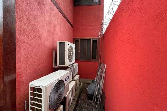 Área externa de casa de condomínio à venda com 6 quartos, 400m² em Recreio dos Bandeirantes, Rio de Janeiro