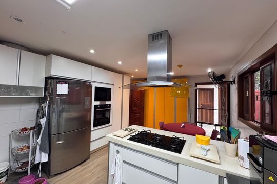 Cozinha de casa de condomínio à venda com 6 quartos, 400m² em Recreio dos Bandeirantes, Rio de Janeiro