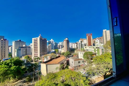 Vista de apartamento à venda com 3 quartos, 103m² em Funcionários, Belo Horizonte