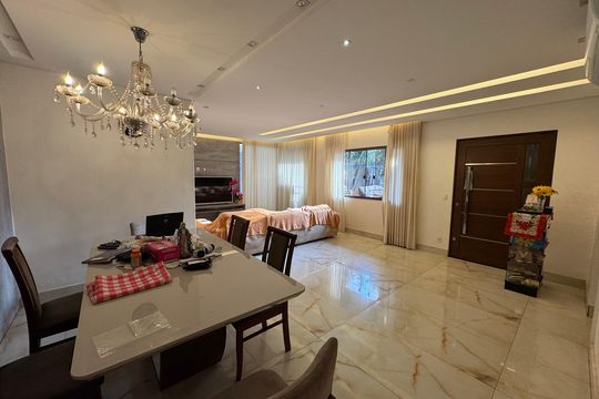 Casa à venda com 5 quartos, 820m² em Setor Habitacional Vicente Pires, Brasília