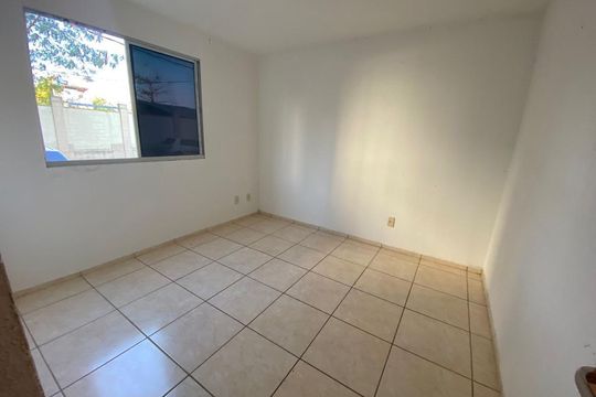 Quarto de apartamento para alugar com 2 quartos, 43m² em Cosmos, Rio de Janeiro