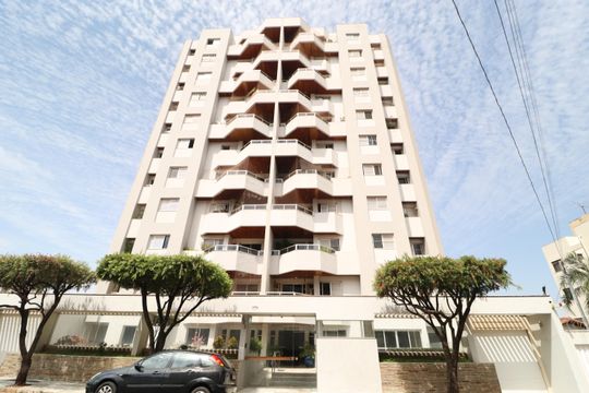 Fachada de apartamento para alugar com 4 quartos, 160m² em Osvaldo, Uberlândia