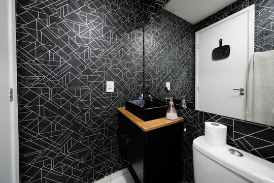 Banheiro de apartamento para alugar com 2 quartos, 37m² em Vila Ré, São Paulo