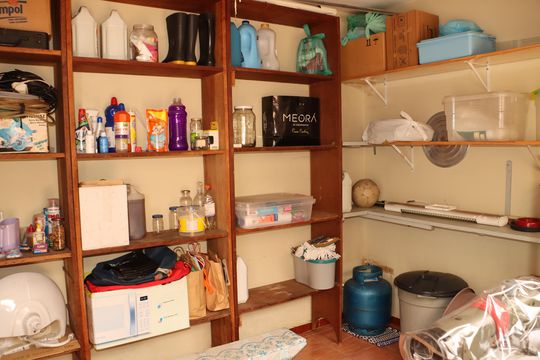 Quarto de serviço de casa à venda com 4 quartos, 250m² em Jardim Colorado, São Paulo