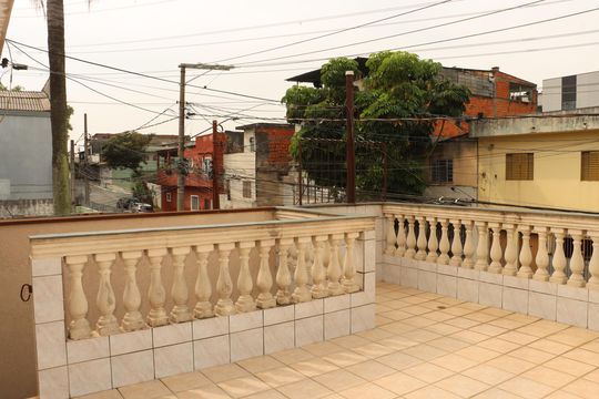 Casa à venda com 4 quartos, 250m² em Jardim Colorado, São Paulo
