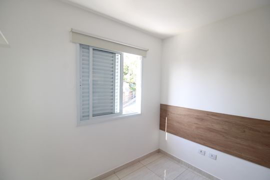 Quarto 1 de apartamento para alugar com 1 quarto, 29m² em Parque Mandaqui, São Paulo