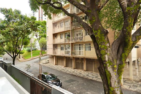 Área privativa - Vista de apartamento à venda com 3 quartos, 133m² em Luxemburgo, Belo Horizonte