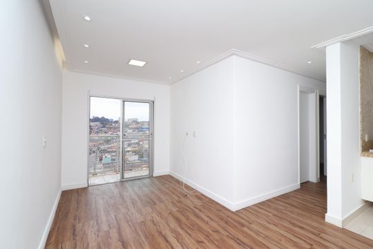 Apartamento para alugar com 2 quartos, 51m² em Jardim Santo Antonio, São Paulo