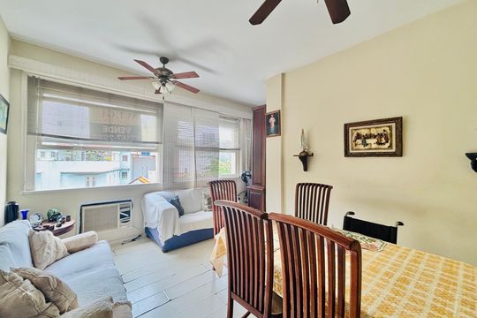 Sala de apartamento à venda com 3 quartos, 103m² em Ipanema, Rio de Janeiro