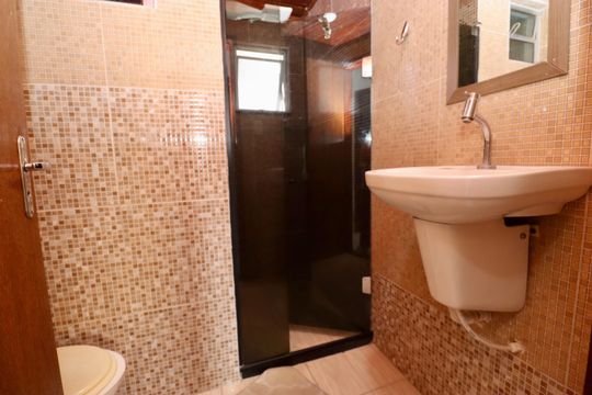 Banheiro de apartamento para alugar com 3 quartos, 80m² em Cabula, Salvador