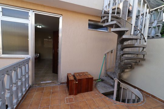 Suíte 4 - Varanda de casa à venda com 5 quartos, 282m² em Vila Campo Grande, São Paulo