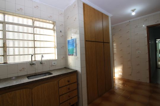 Cozinha de casa para alugar com 3 quartos, 150m² em Vila Sao Geraldo, São Paulo