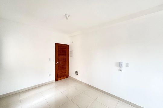 Sala de apartamento para alugar com 2 quartos, 39m² em Jardim Arize, São Paulo