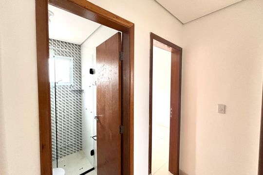 Corredor de apartamento para alugar com 2 quartos, 39m² em Jardim Arize, São Paulo