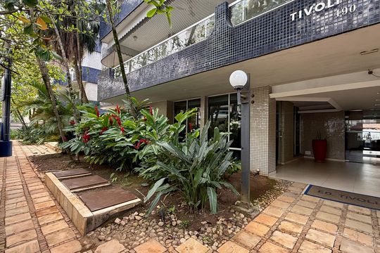 Fachada de apartamento para alugar com 2 quartos, 110m² em Balneario Guarujá, Guarujá