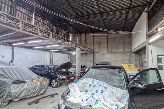 Garagem de casa à venda com 6 quartos, 573m² em Freguesia do Ó, São Paulo