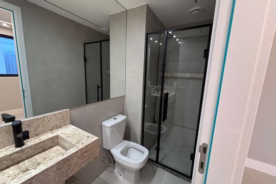 Banheiro do Quarto 1 de apartamento à venda com 3 quartos, 72m² em Barra Olímpica, Rio de Janeiro