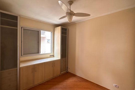 Apartamento à venda com 2 quartos, 45m² em Jardim Monte Azul, São Paulo