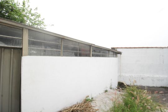 Quintal de casa para alugar com 1 quarto, 71m² em Vila Mangalot, São Paulo