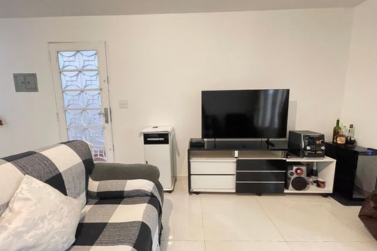 Sala de casa à venda com 4 quartos, 132m² em Jardim Esmeralda, São Paulo