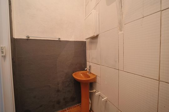 Banheiro de casa para alugar com 2 quartos, 100m² em Vila Nova Savoia, São Paulo