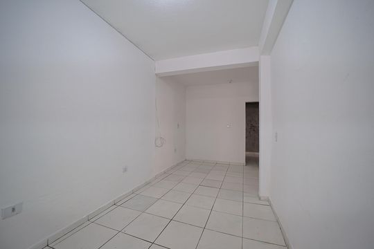 Casa para alugar com 2 quartos, 100m² em Vila Nova Savoia, São Paulo