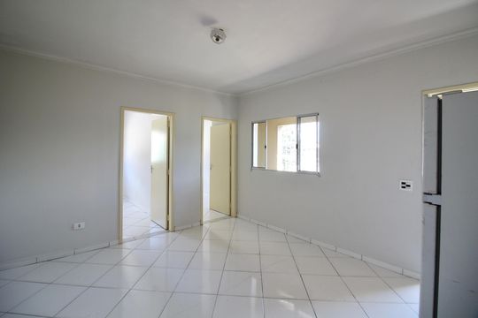 Sala de casa para alugar com 2 quartos, 50m² em Jardim Fanganiello, Ferraz de Vasconcelos