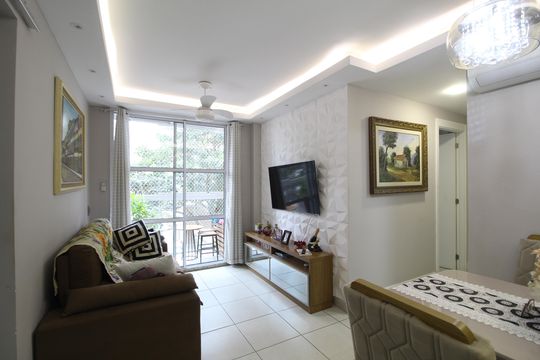 Apartamento à venda com 2 quartos, 60m² em Anil, Rio de Janeiro