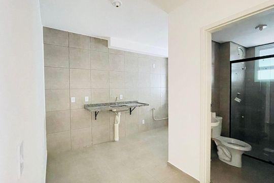 Cozinha  de apartamento para alugar com 2 quartos, 45m² em Jardim Sao Luiz, Embu das Artes