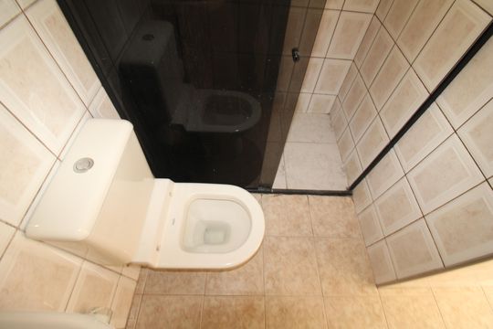 Banheiro de apartamento para alugar com 2 quartos, 55m² em Brasilândia, São Paulo